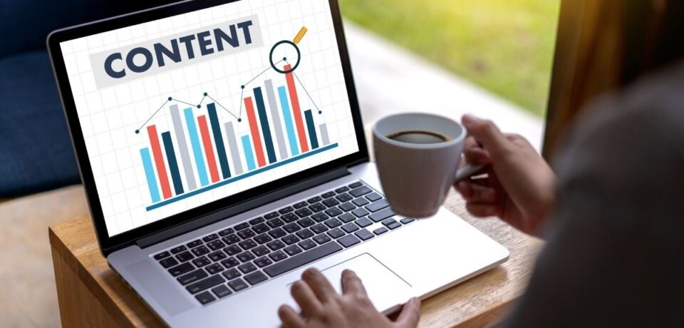 Going Viral-How-to-Create-Share-Worthy-Content-for-Dental-Practice-Marketing (1)